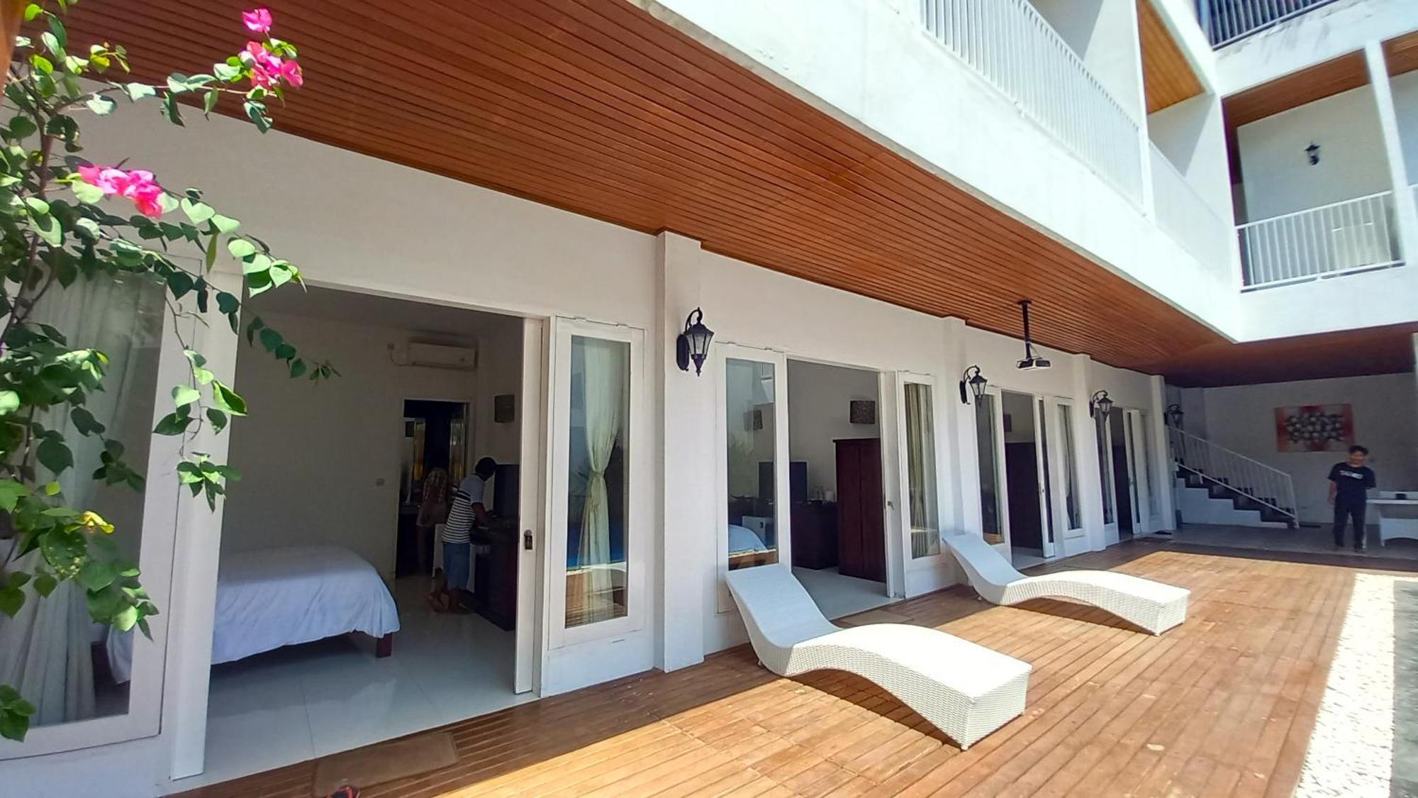 Lumiere Hotel Gili Trawangan Exterior photo